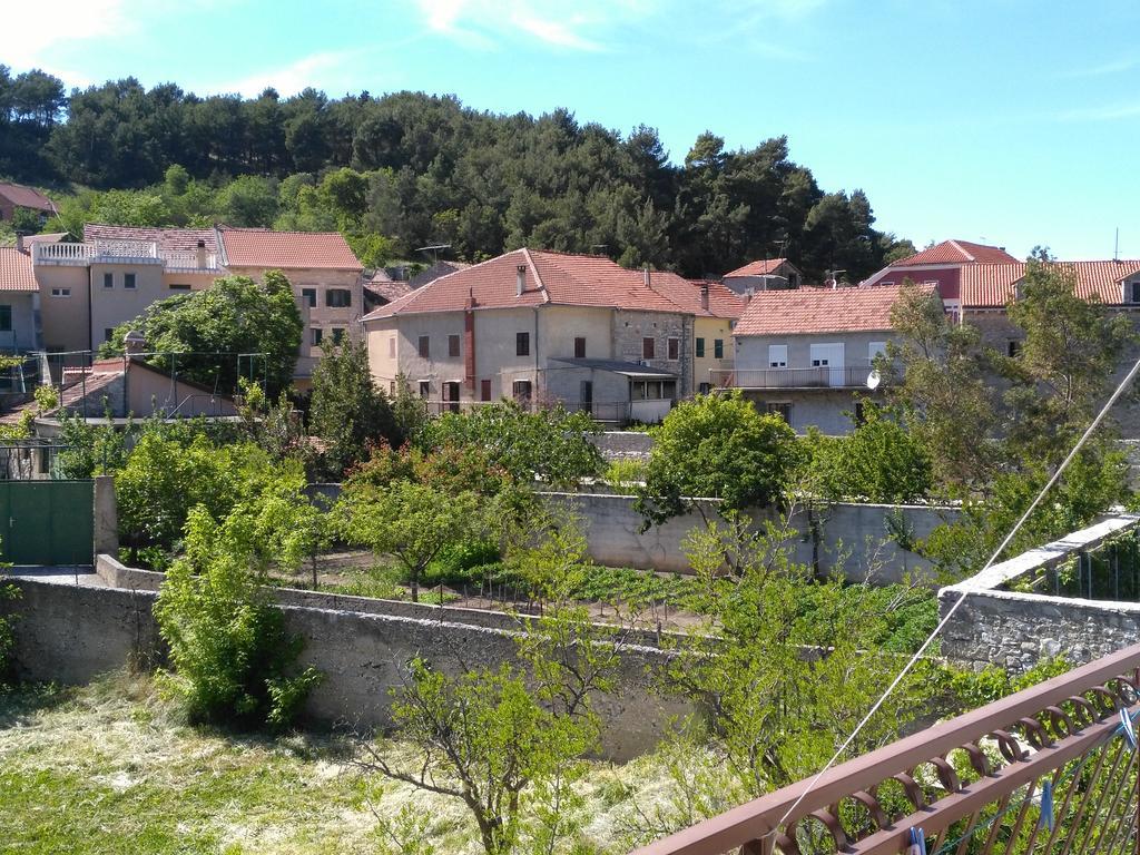 Apartments Pulic Skradin Exterior photo